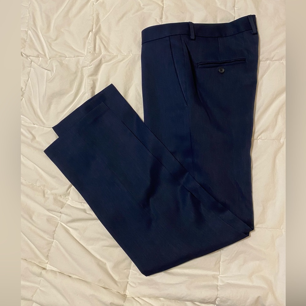 EUC Kenneth Cole Reaction Men's Navy dress pants size.34x32
